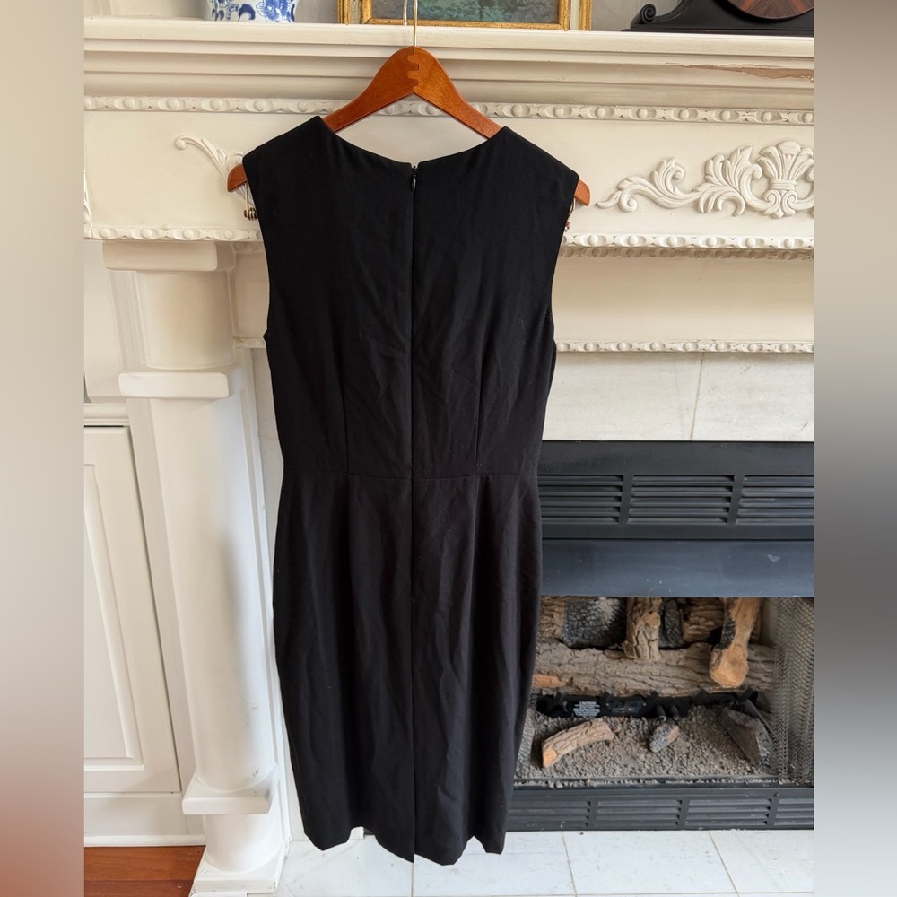 Tahari Arthur Levine Black Gold Metallic Cocktail Dress Quiet Luxury mob wife 8 - Picture 2 of 10